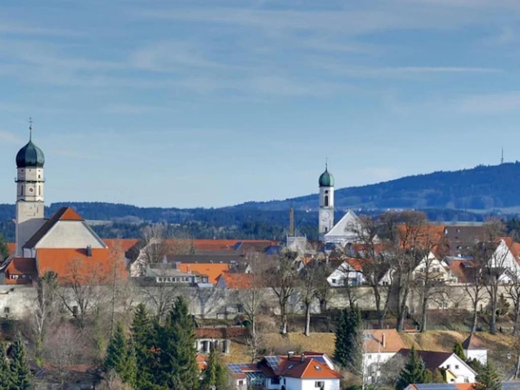 Apartment In Saxony In A Charming Area Фрайтал Екстериор снимка