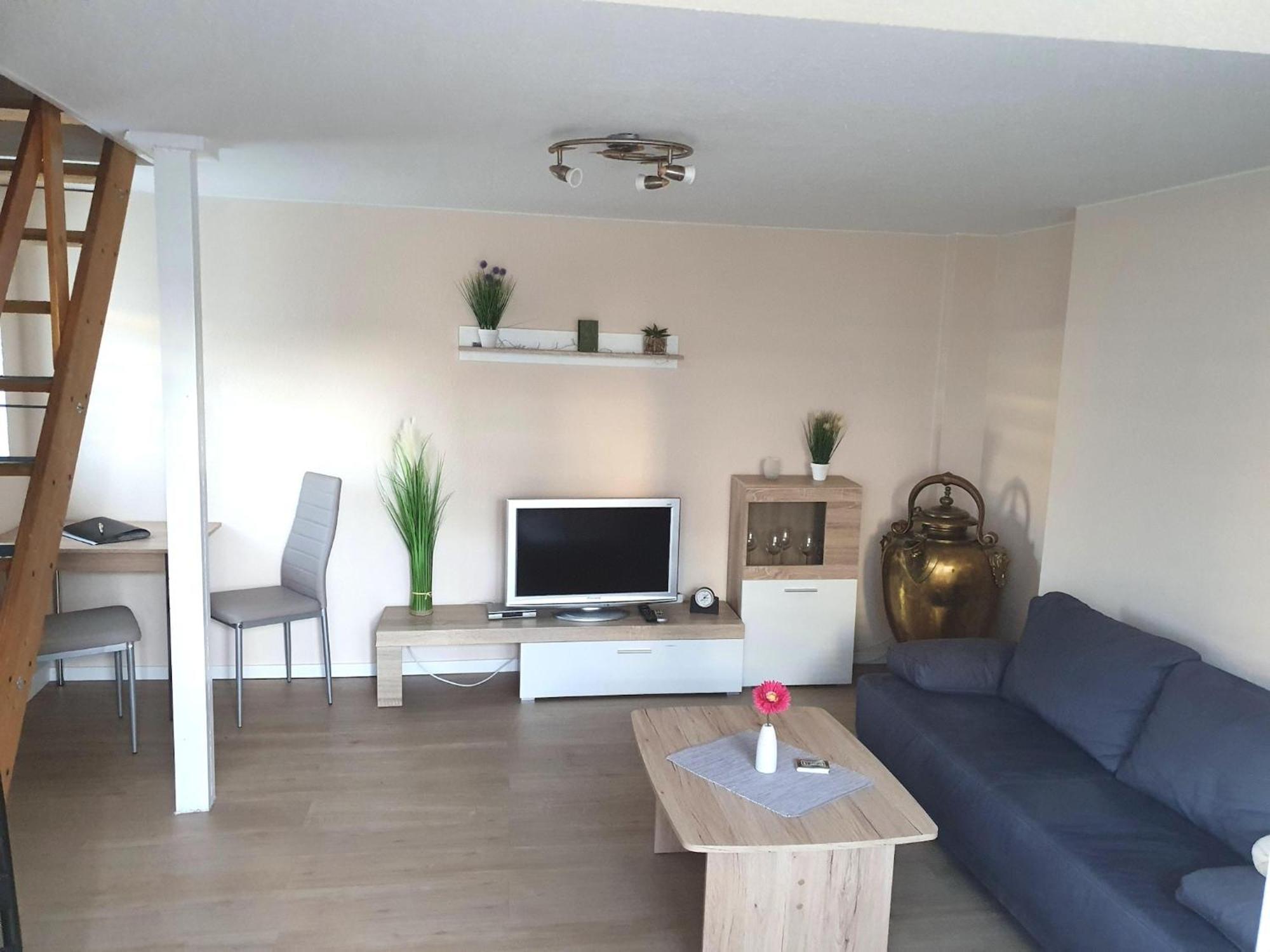 Apartment In Saxony In A Charming Area Фрайтал Екстериор снимка